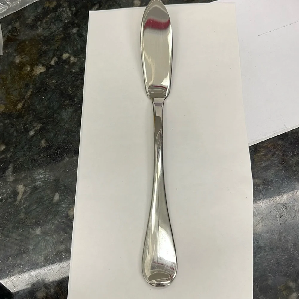 Oneida ISLET USA Butter Knife New in Wrapper